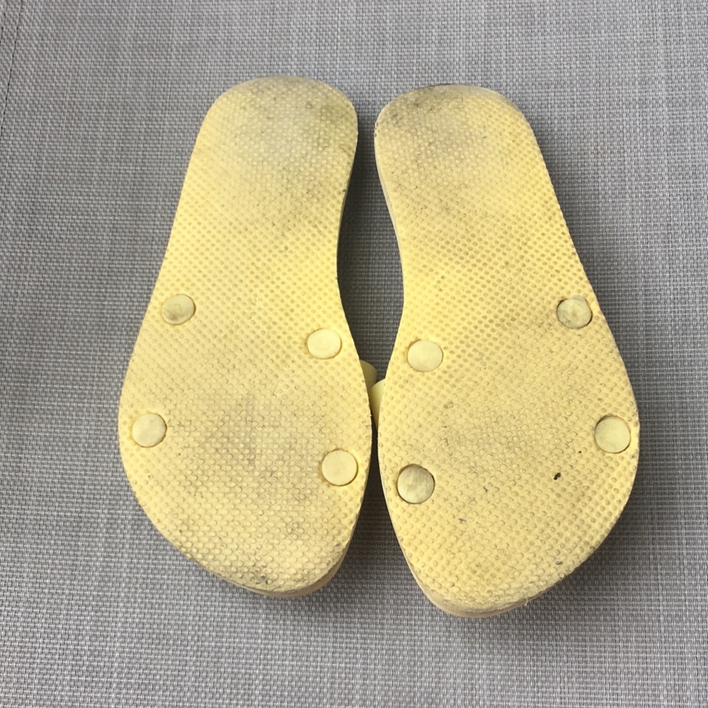 ☀️ Yellow Slides ☀️ - Picture 4 of 6